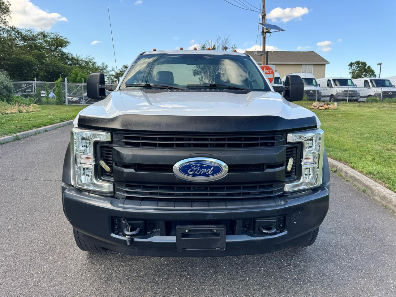ford f-550 super duty chassis cab 2019 1FDUF5GT3KEG55588 image ford f-550 super duty chassis cab 2019 1FDUF5GT3KEG55588 image